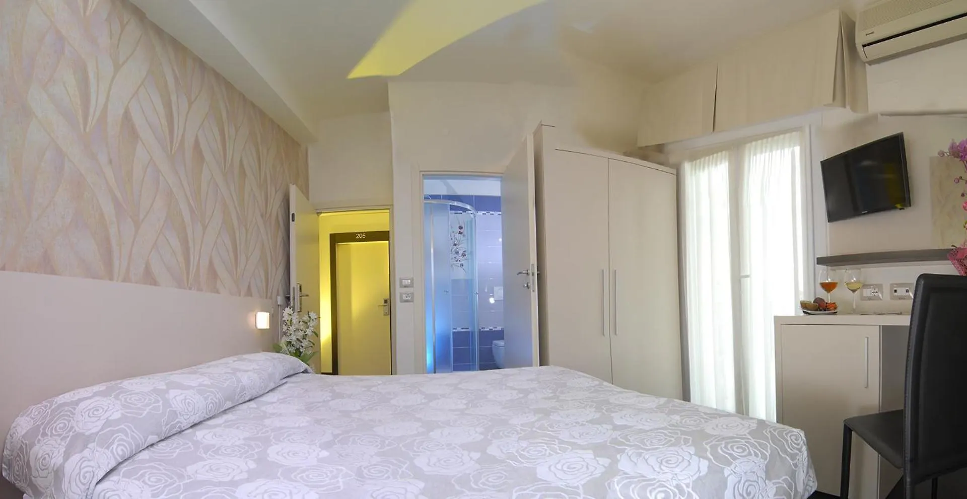 Hotel Letizia Rimini Itália