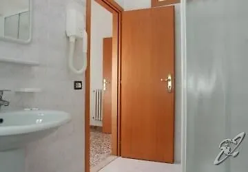 Hotel Letizia Римини